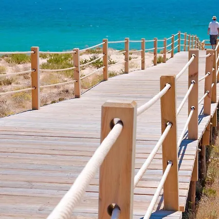 Holiday Near The Sea *
