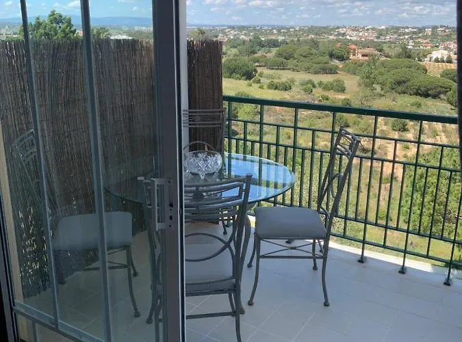 Holiday Near The Sea Apartament