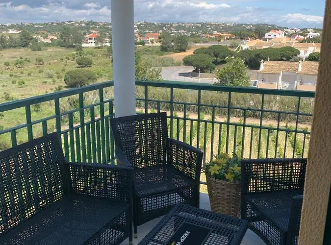 Holiday Near The Sea Apartament *