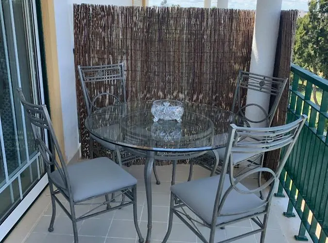 Holiday Near The Sea Apartament Gale (Albufeira)