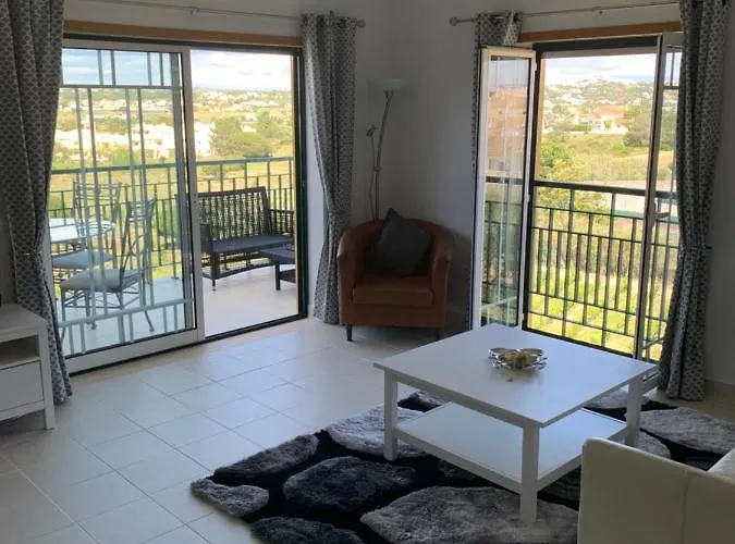 Apartament Holiday Near The Sea *